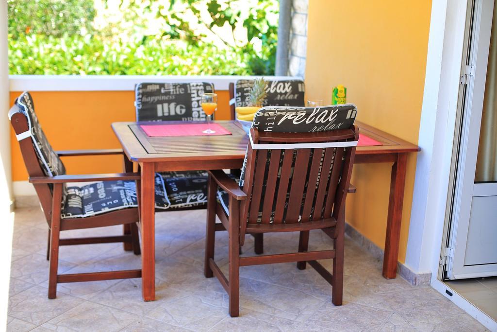 Apartments Kero บาร์บินเย ภายนอก รูปภาพ