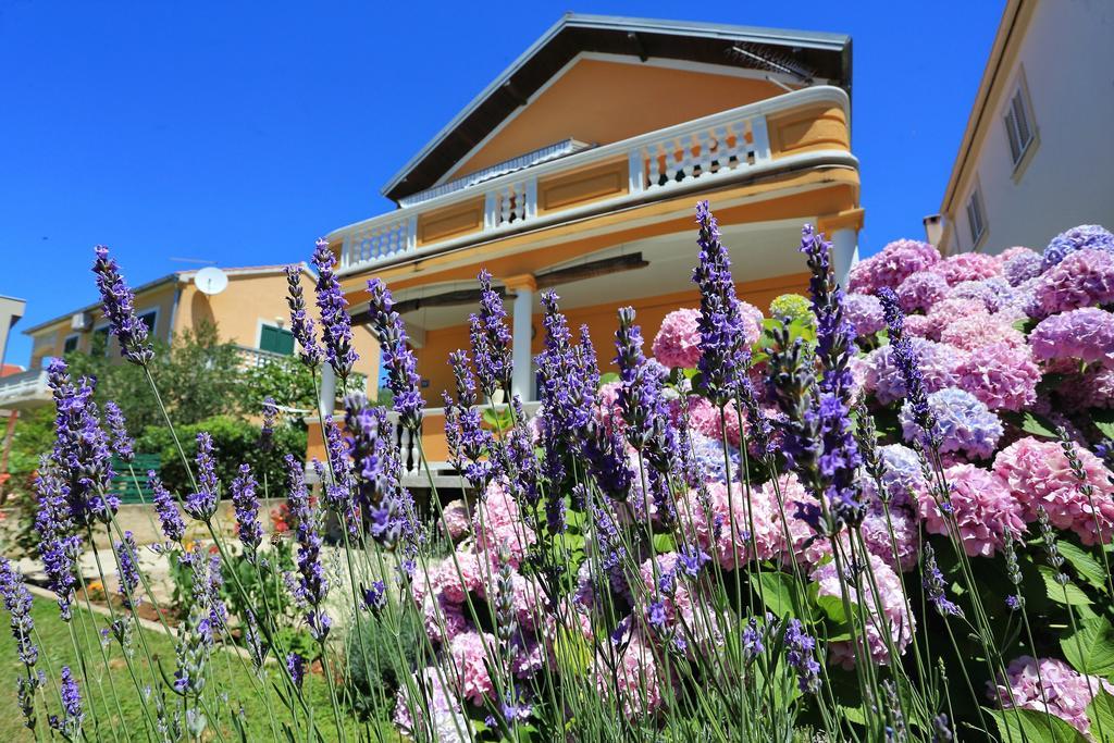 Apartments Kero บาร์บินเย ภายนอก รูปภาพ