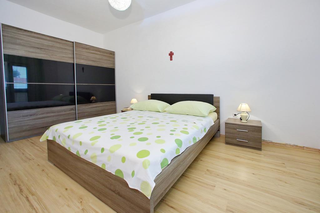 Apartments Kero บาร์บินเย ภายนอก รูปภาพ