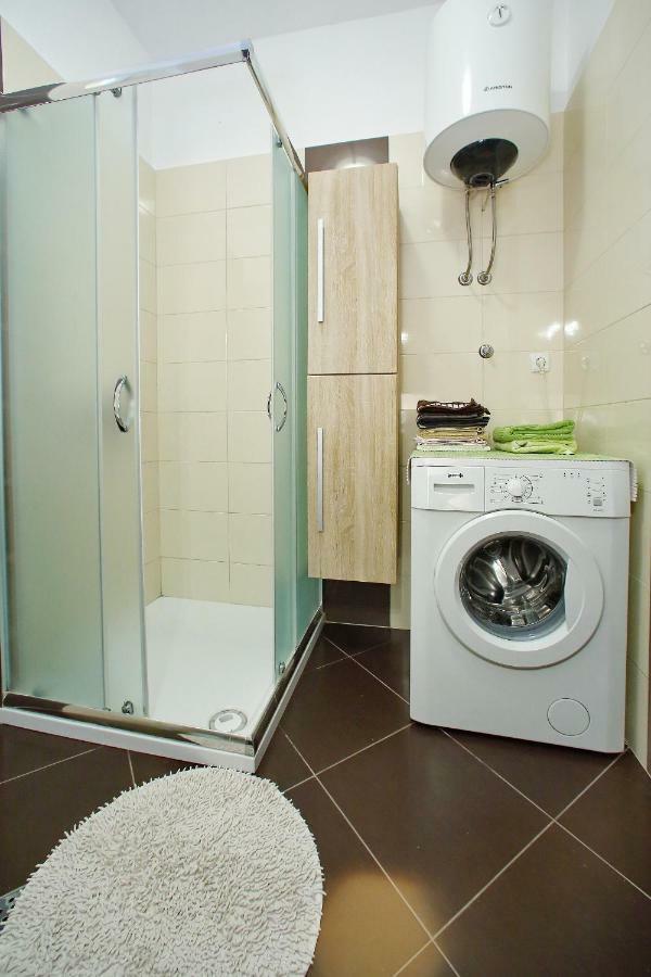 Apartments Kero บาร์บินเย ภายนอก รูปภาพ